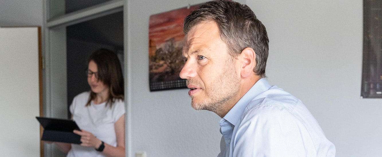 zwei-namen-meenke-schmenk Locker, aber professionell